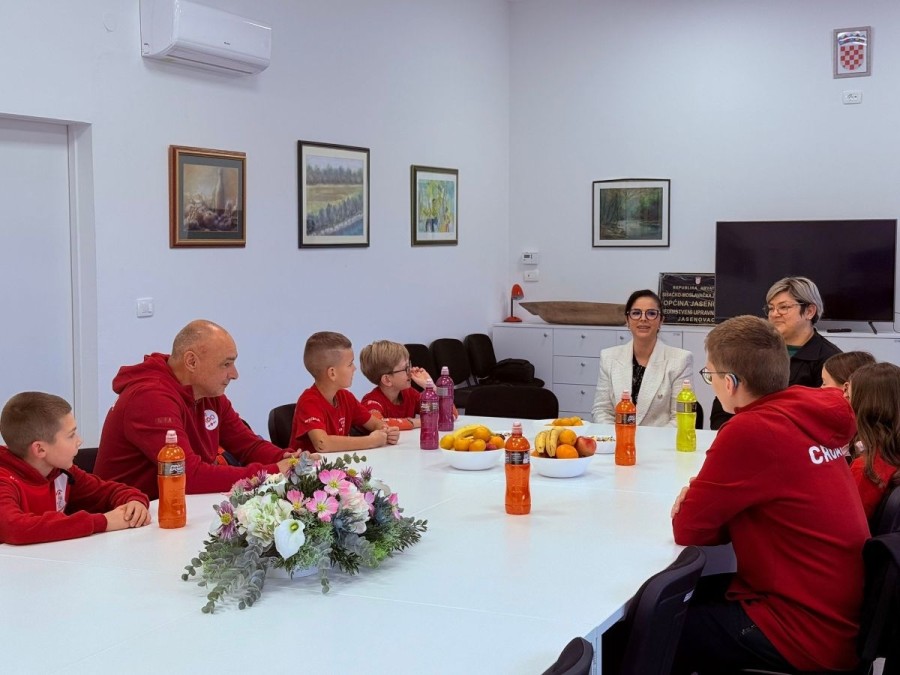 Najuspješniji članovi Atletskog kluba JAK Jasenovac posjetili načelnicu Općine Jasenovac
